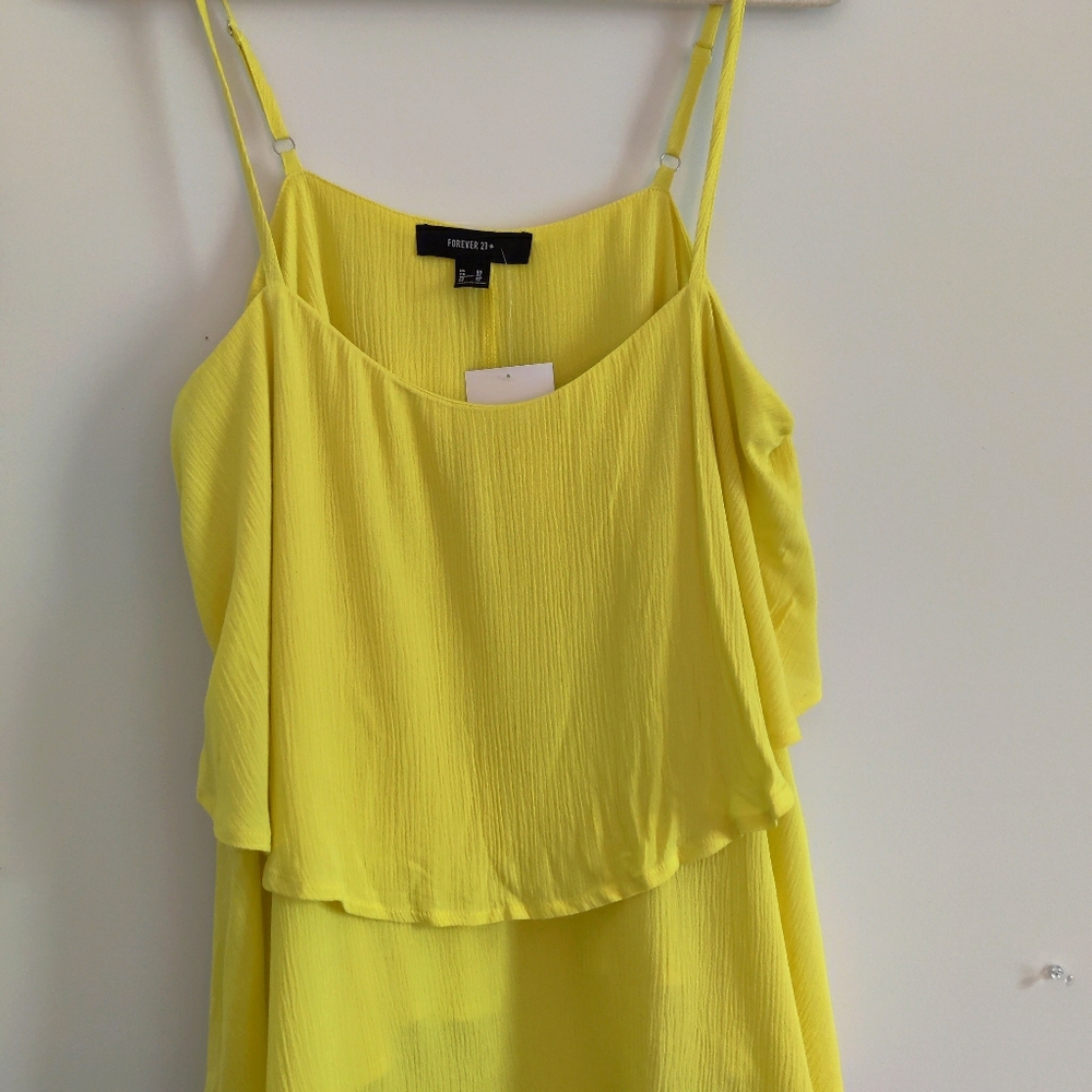 NWT.  Forever 21 +.Yellow layered cami